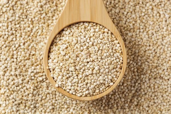 12 Lợi Ích Vàng Của Hạt Diêm Mạch Quinoa Với Sức Khoẻ